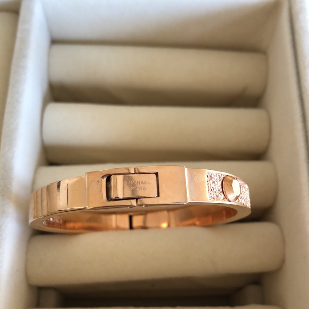 Michael Kors Rose Gold Crystal Bracelet 6.75β Chunky Heavy Statement Bling - Picture 5 of 5